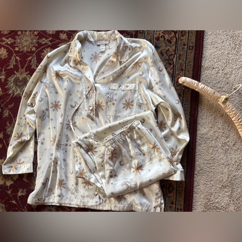 Morgan Taylor intimate pajama set vintage Satin Celestial sun moon L pants shirt - Picture 2 of 4